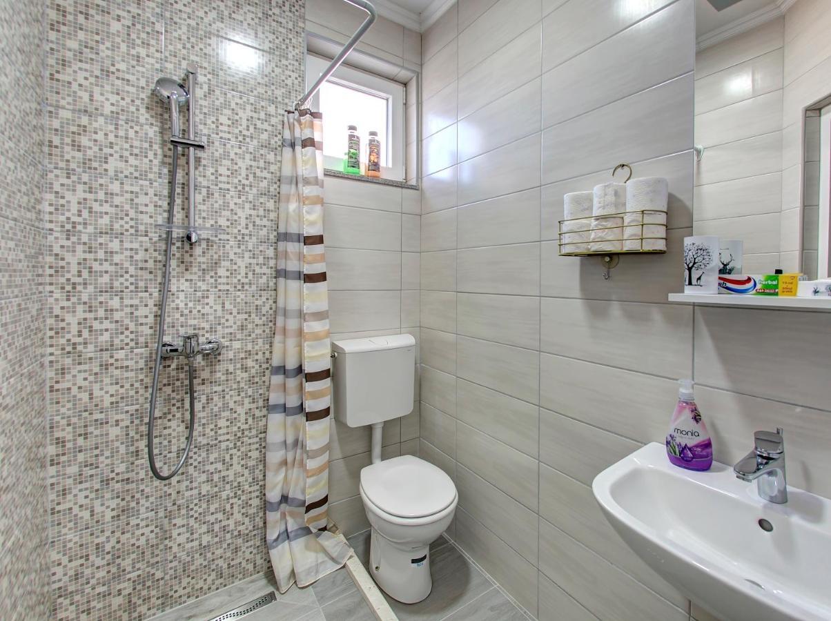 Guesthouse Check In Stolac Kamer foto
